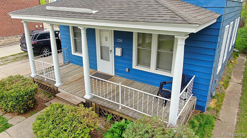 226 N SUMMIT Street, Ypsilanti, MI 48197 — Photo 2