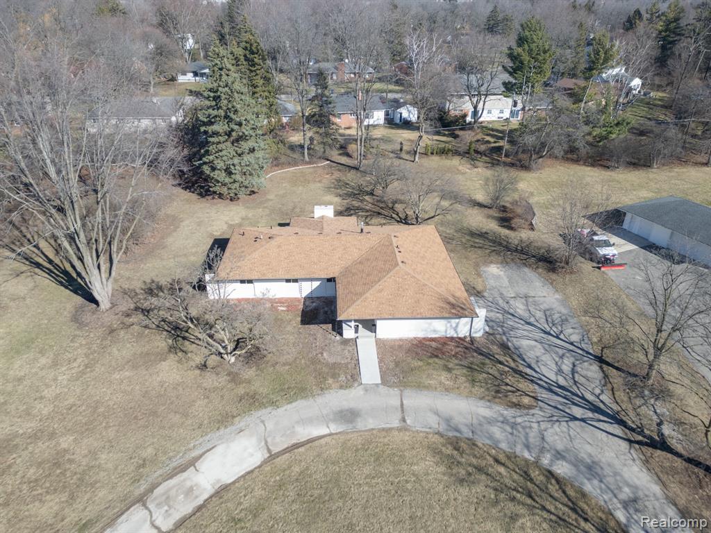 1661 Winthrop Road, Bloomfield Hills, MI 48302 — Photo 10