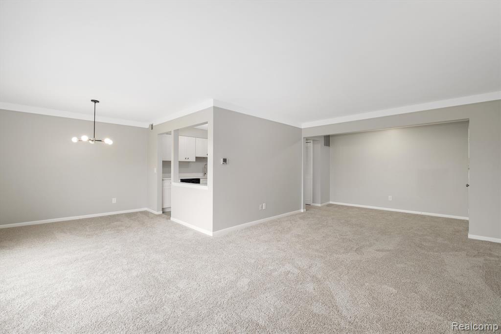 454 Fox Hills N Drive, 5, Bloomfield Hills, MI 48304 — Photo 12