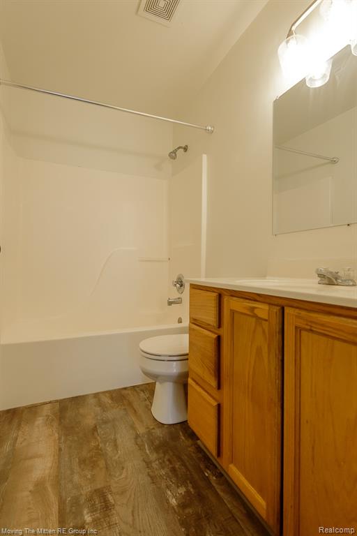 7373 Valley Drive, Brighton, MI 48116 — Photo 23