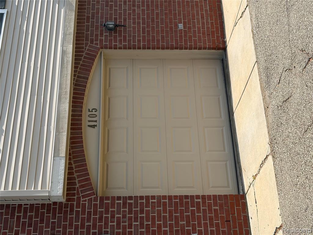 4105 Berkeley Avenue, Canton, MI 48188 — Photo 13
