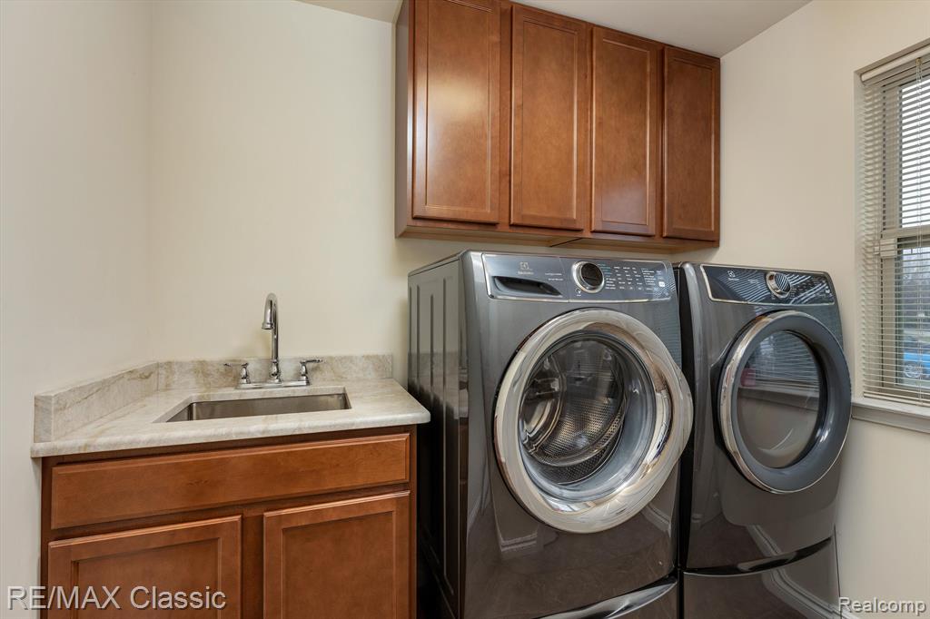 25345 MEADOW, South Lyon, MI 48178 — Photo 24