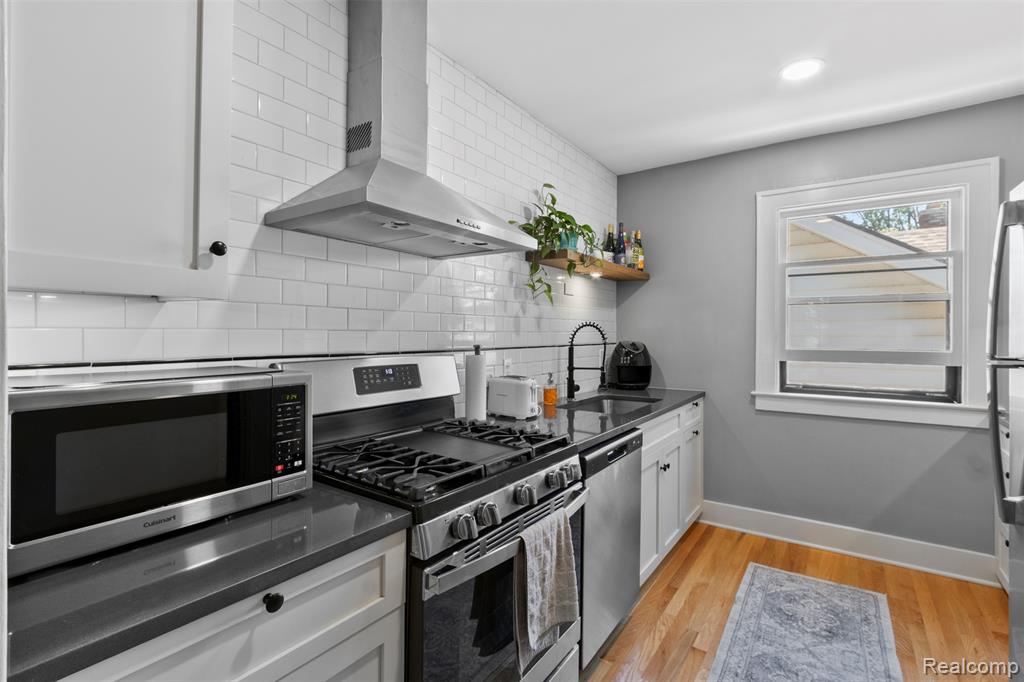 903 E 2nd Street, Royal Oak, MI 48067 — Photo 7