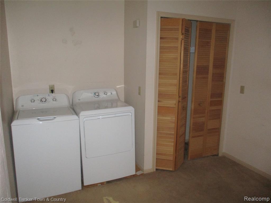 9102 Lake Crest Drive, Whitmore Lake, MI 48189 — Photo 30