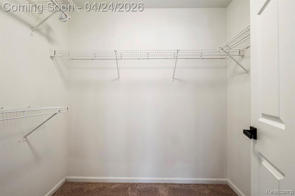 25580 Portico Lane, Novi, MI — Photo 38