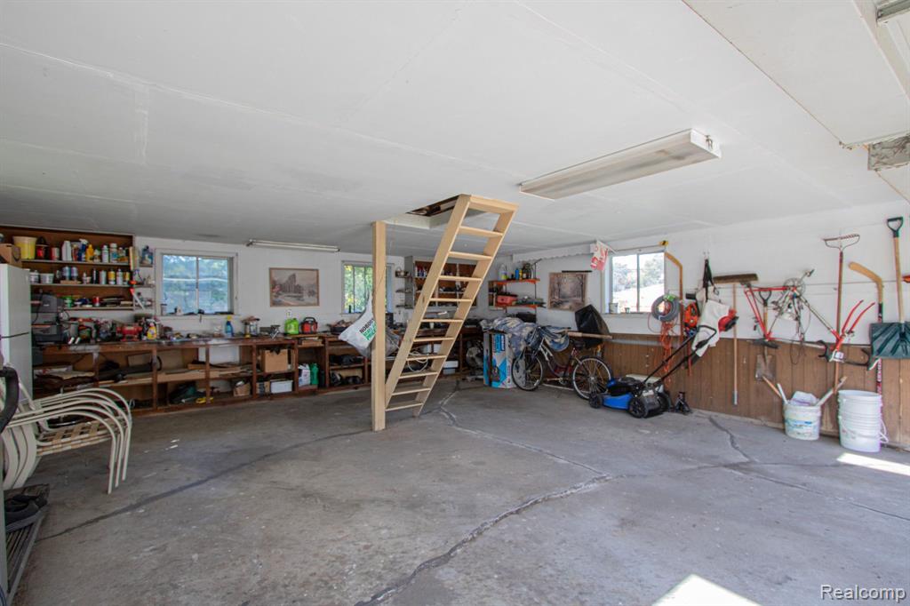 25125 CAMPBELL Avenue, Warren, MI 48089 — Photo 27