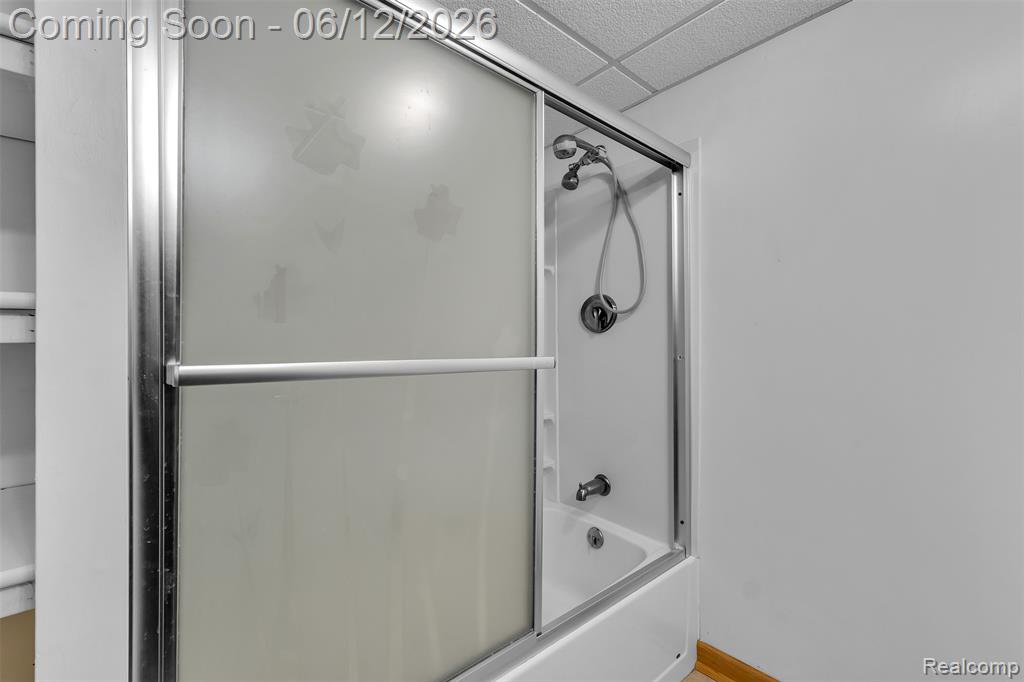 7000 Woonsocket Street, Canton, MI 48187 — Photo 55