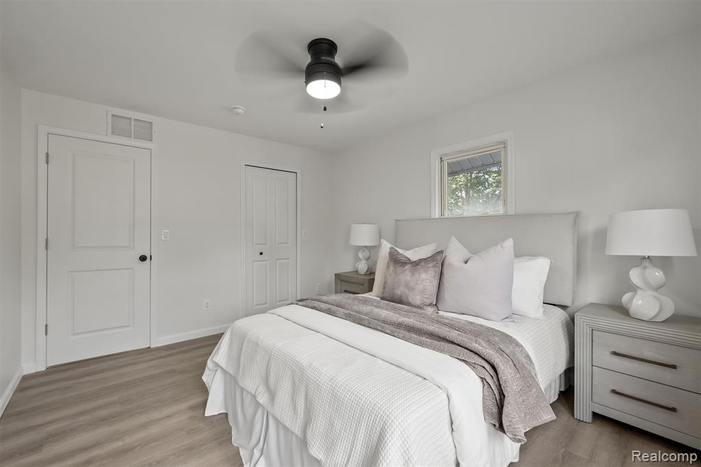 716 Hawthorn Avenue, Royal Oak, MI 48067 — Photo 19