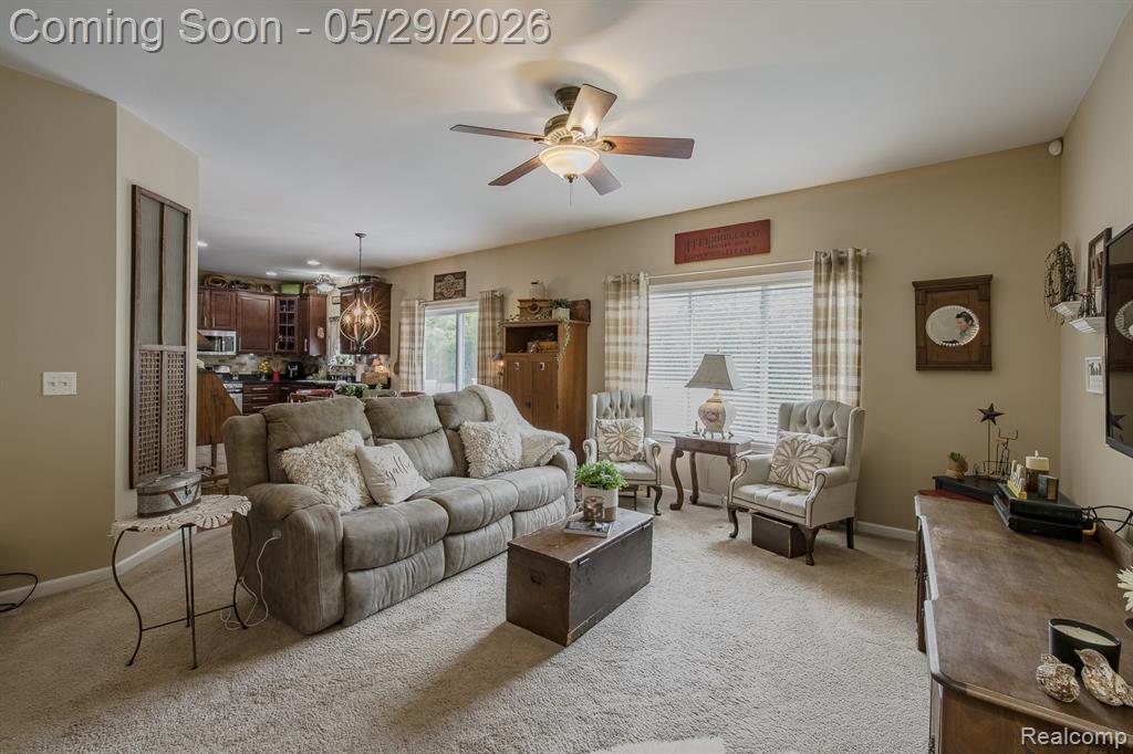 2740 Diane Marie Court, Waterford, MI 48329 — Photo 10