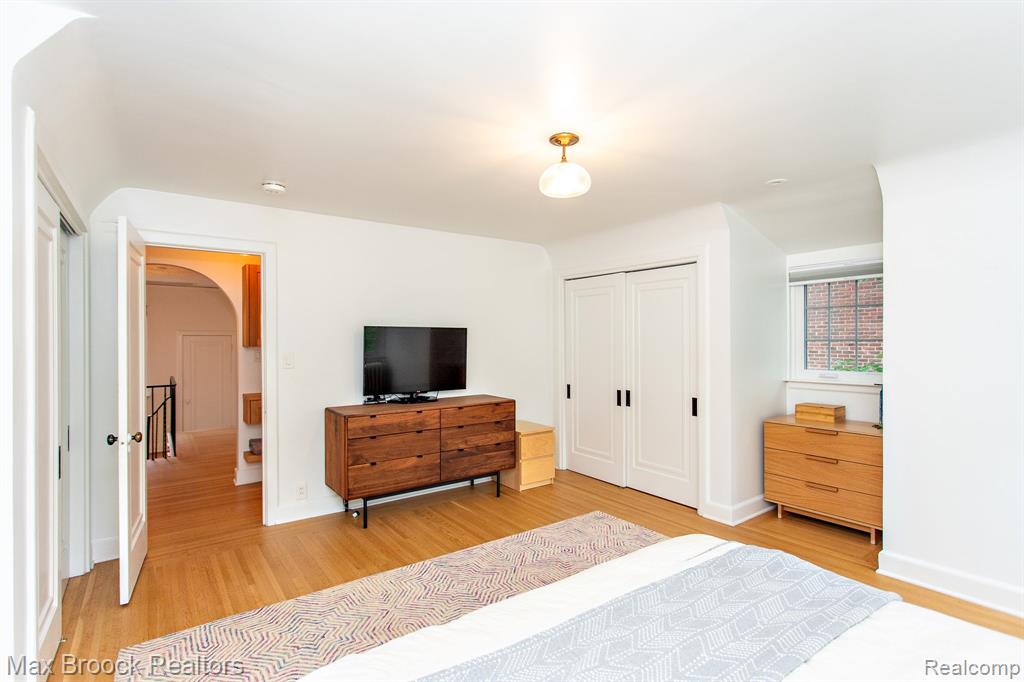 26008 Pembroke Road, Huntington Woods, MI — Photo 45