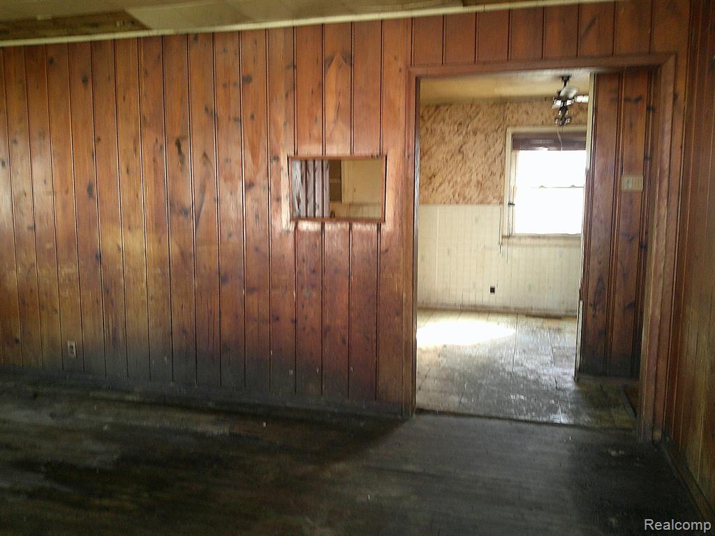 5442 NASSER Street, Flint, MI 48505 — Photo 5