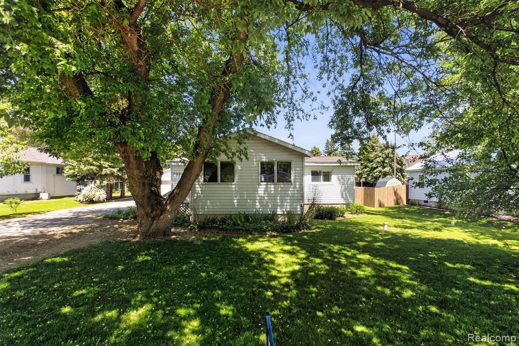 7974 W Gilford Road, Reese, MI 48757 — Photo 3