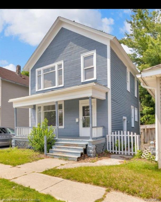 917 Saint Clair Street, Port Huron, MI 48060 — front exterior