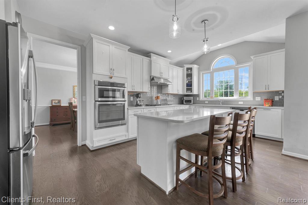 51214 Scarborough Road, Canton, MI 48188 — Photo 7