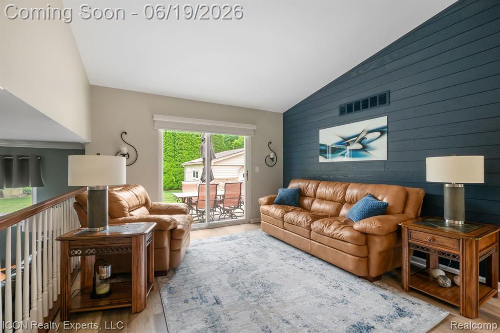 39738 Day Drive E, Clinton Twp, MI 48038 — Photo 8