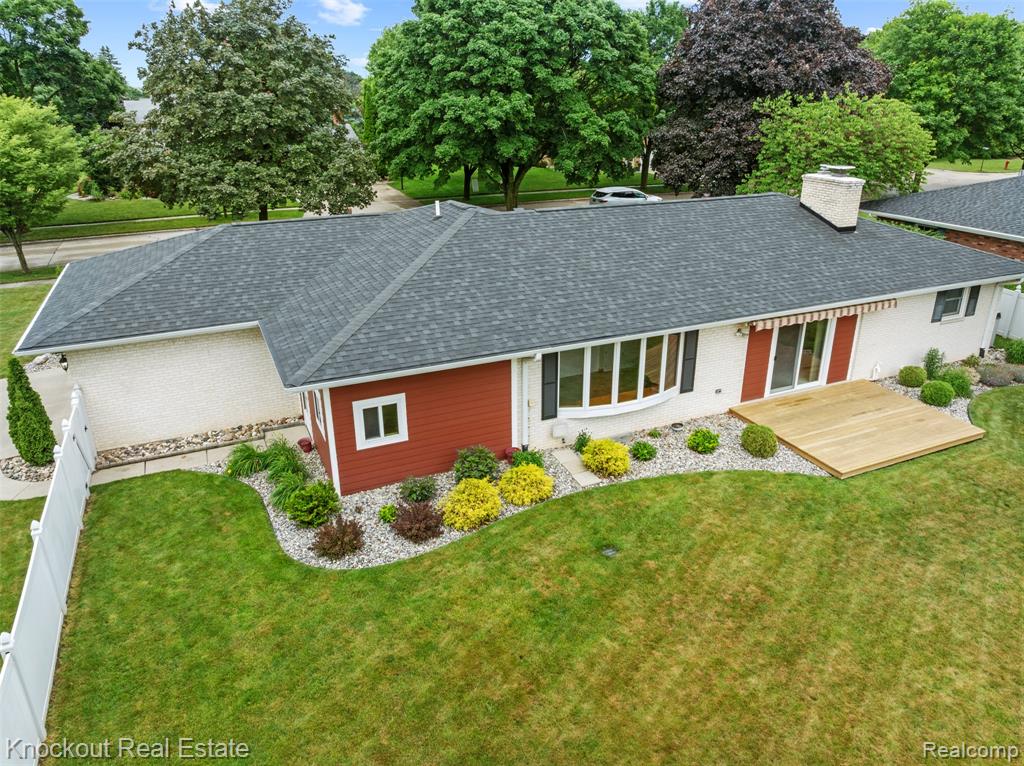 911 Eastgate Drive, Frankenmuth, MI 48734 — Photo 3