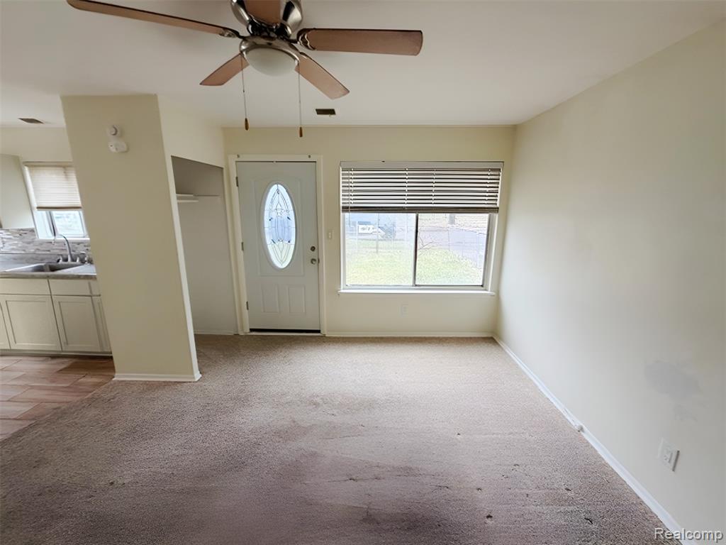 41 E Sheffield Avenue, Pontiac, MI 48340 — Photo 7