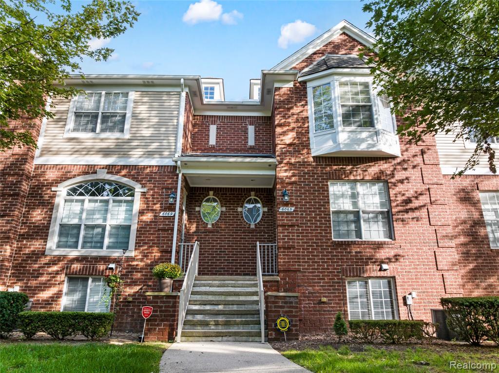 6065 Windemere Lane, Shelby Twp, MI 48316 — Photo 2