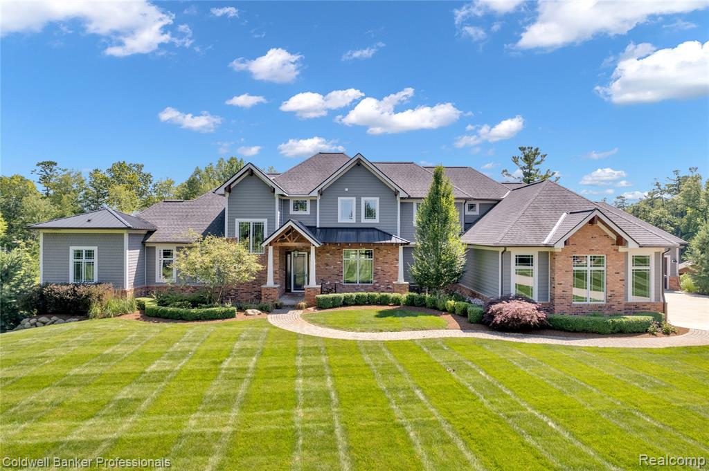 595 ARMY Road, Leonard, MI 48367 — front exterior