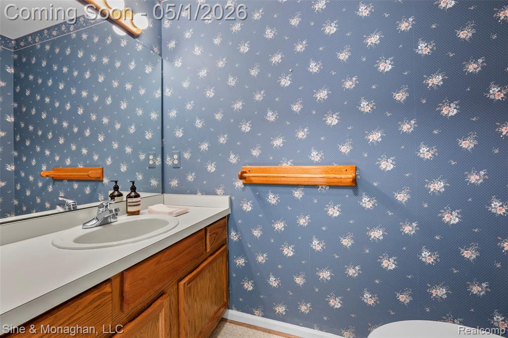 4991 Crooks Road, Royal Oak, MI 48073 — Photo 12