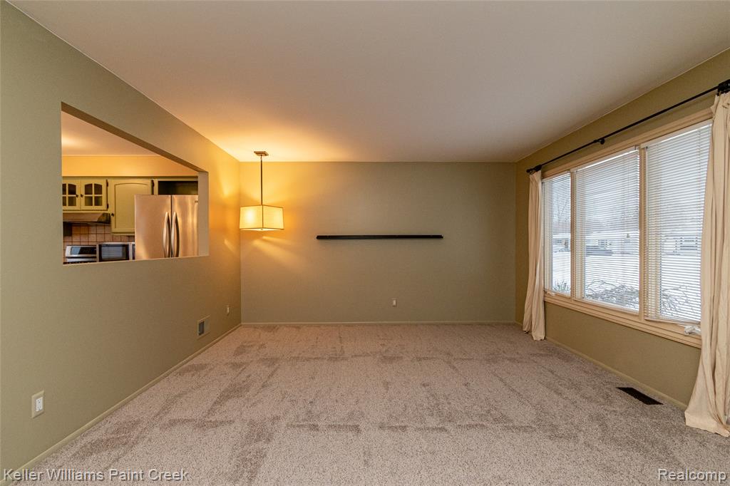 44205 Felstone Drive, Sterling Heights, MI 48313 — Photo 38
