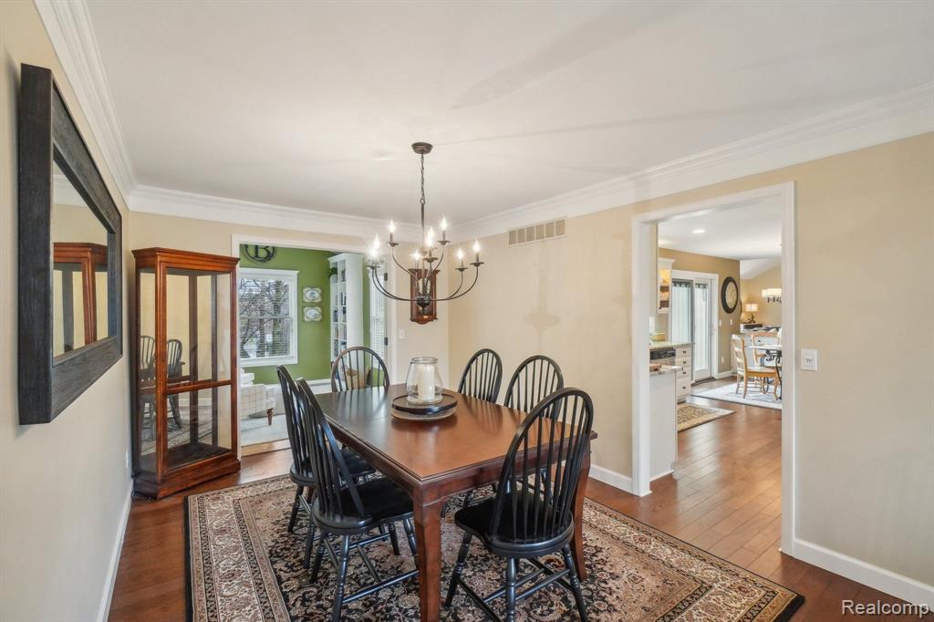 6847 HUBBARD Circle, Clarkston, MI 48348 — Photo 7