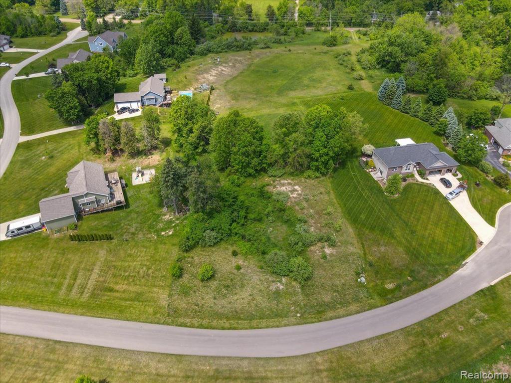 715 ORCHARD RIDGE Court, Ortonville, MI 48462 — Photo 5