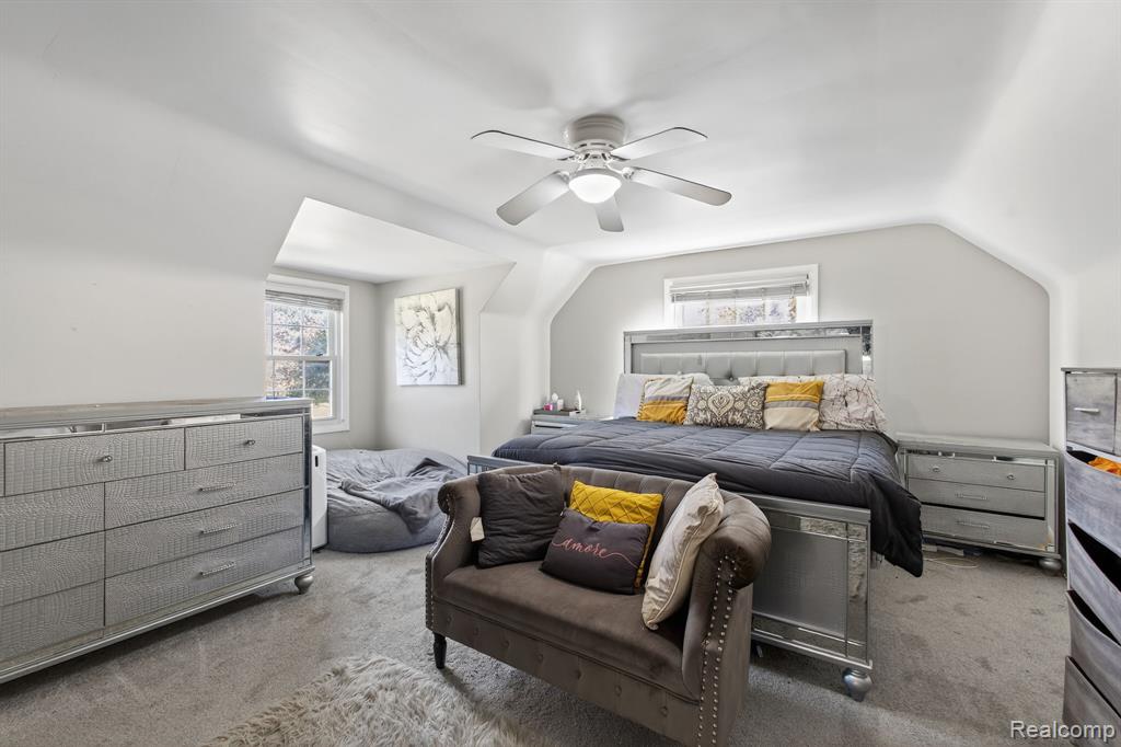 28025 Sunset Boulevard W, Lathrup Village, MI 48076 — Photo 13
