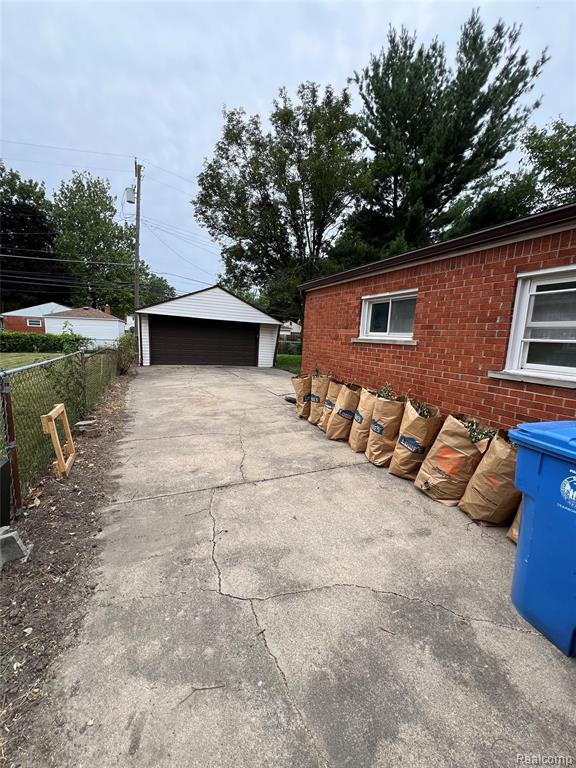 4696 Roosevelt Boulevard, Dearborn Heights, MI, 48125