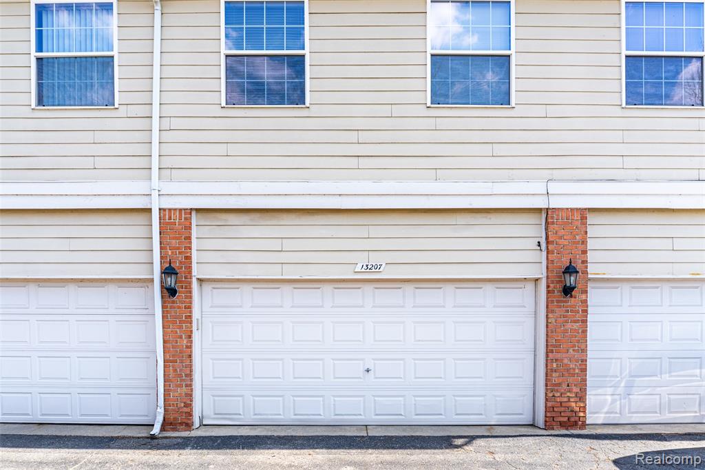 13207 St Ervin Avenue, 26, Detroit, MI 48215 — Photo 45