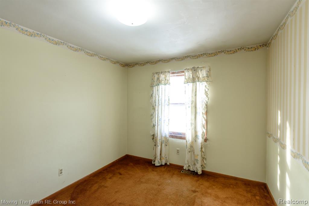 44017 Harmony Lane, Belleville, MI 48111 — Photo 30