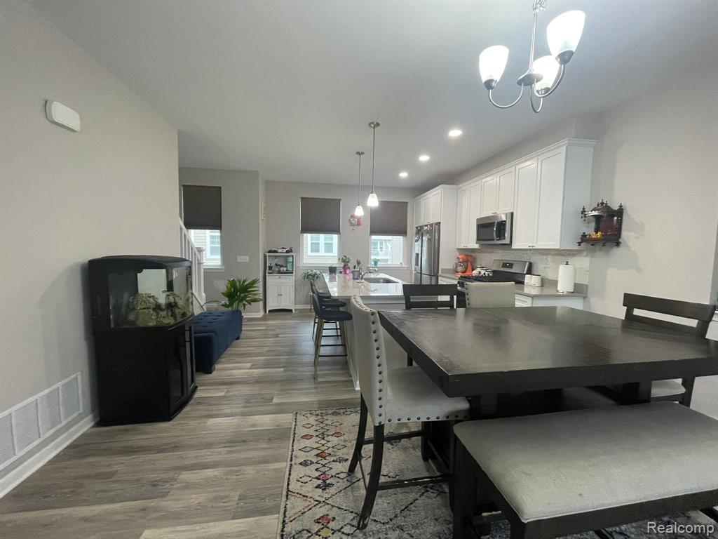 3221 Chambers W, Wixom, MI 48393 — Photo 16