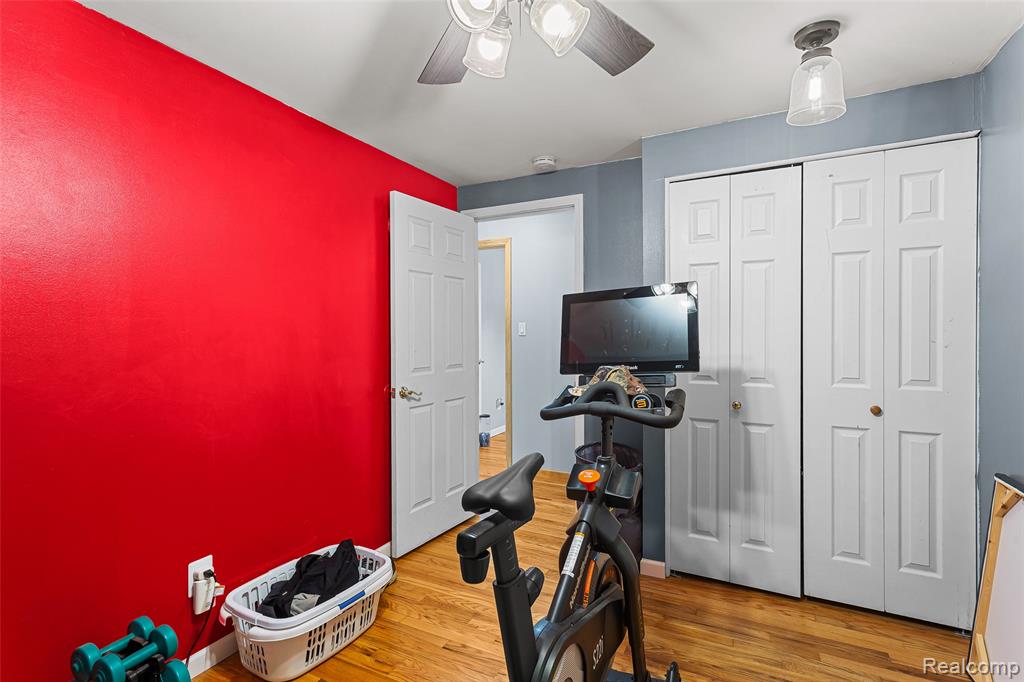 9428 Elm Street, Taylor, MI 48180 — Photo 41