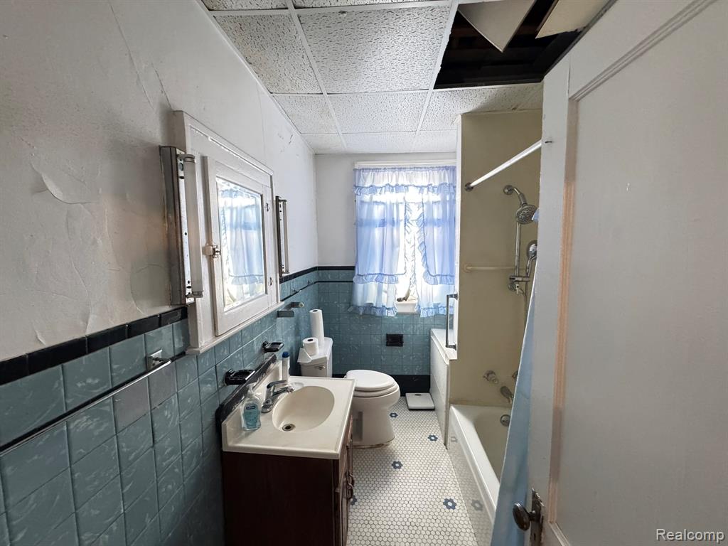 907/909 W Euclid Street, Detroit, MI 48202 — Photo 11