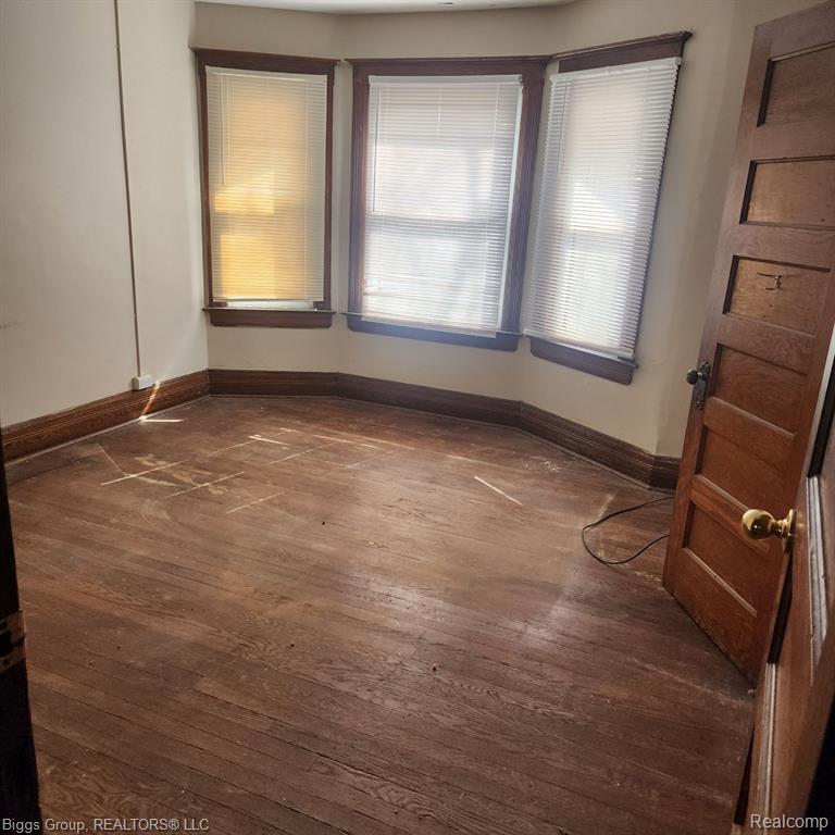 87 WOODLAND Street, Detroit, MI 48202 — Photo 16