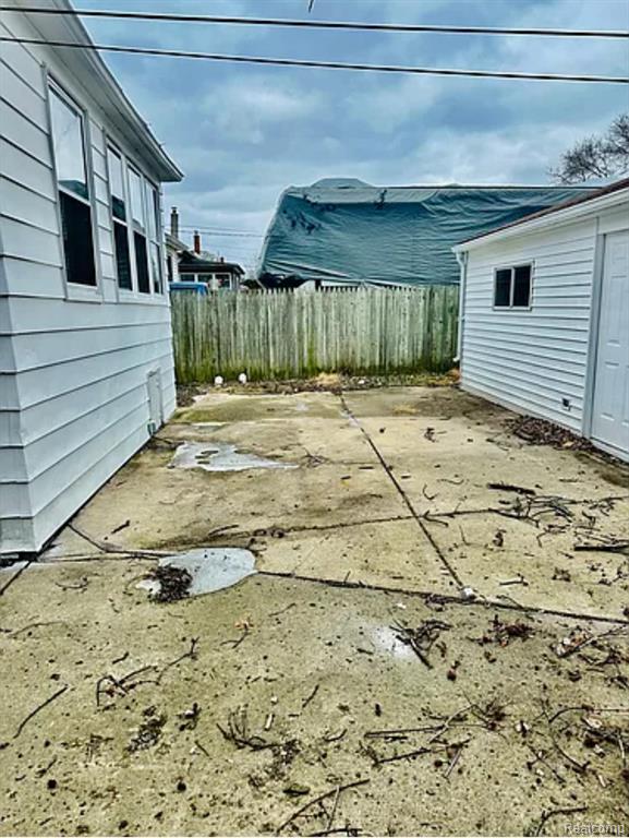 8175 Central, Center Line, MI 48015 — Photo 15