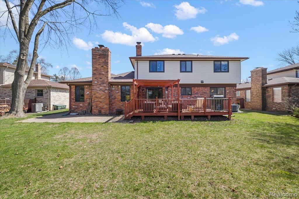 5277 Orchard Crest Drive, Troy, MI 48085 — Photo 4