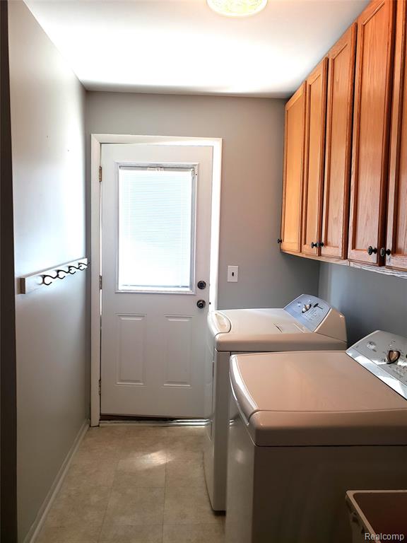 8224 Milburn Street, Westland, MI — Photo 22