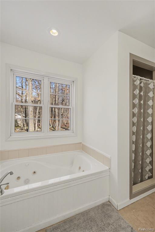 8530 Pineview Lake Drive, Linden, MI 48451 — Photo 14