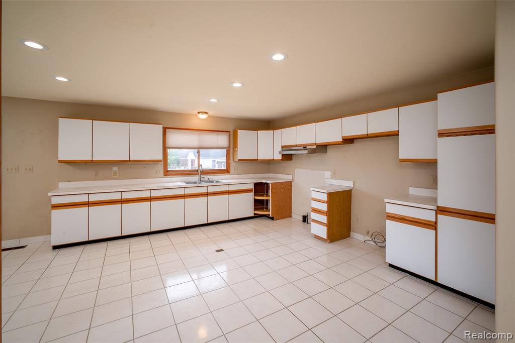 5401 Ternes Street, Dearborn, MI 48126 — Photo 6