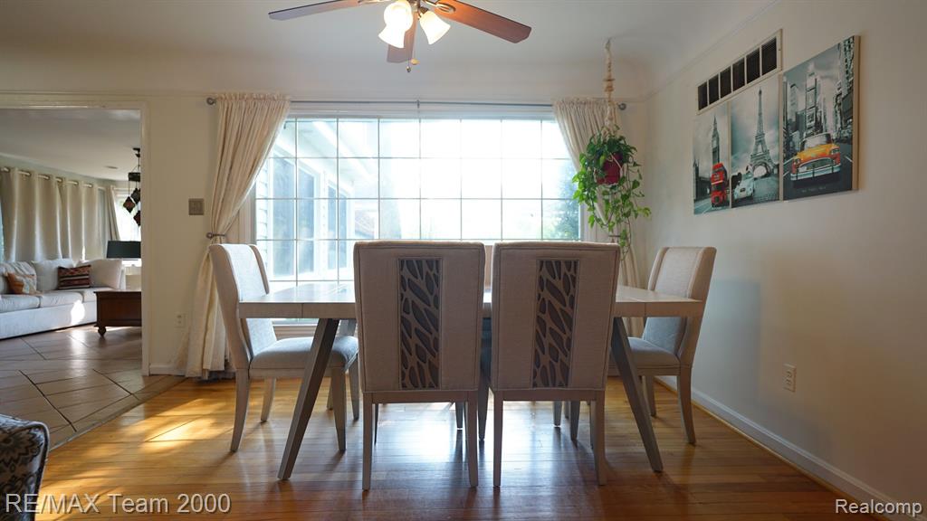 3 BOONE Lane, Dearborn, MI 48120 — Photo 30