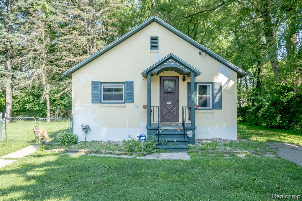 5384 Silverton Drive, Grand Blanc, MI 48439 — Photo 19