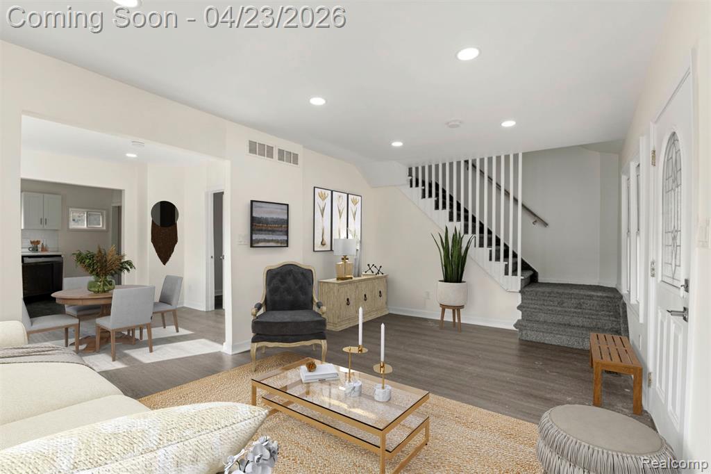 26045 Eton Avenue, Dearborn Heights, MI 48125 — Photo 8