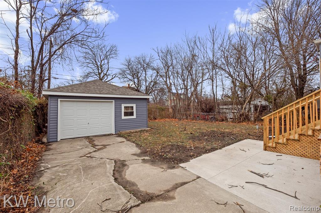 120 Tuxedo Street, Highland Park, MI 48203 — Photo 30