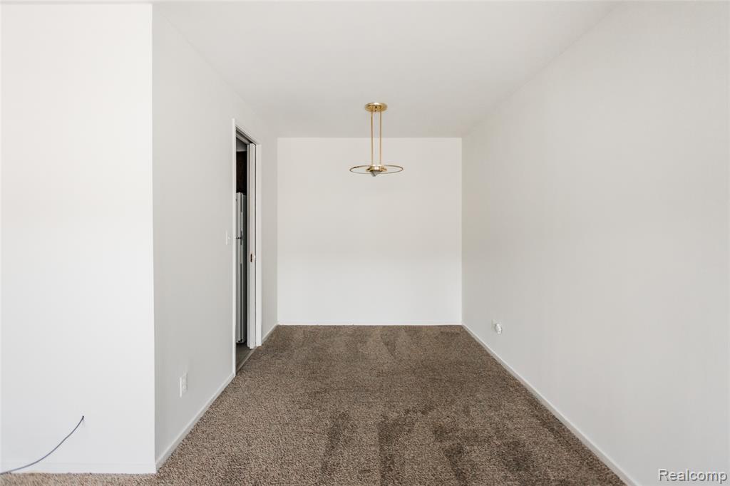 8200 E Jefferson Avenue, 1605, Detroit, MI 48214 — Photo 4