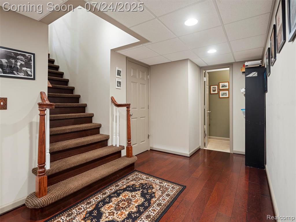 320 James Circle, Royal Oak, MI 48067 — Photo 22