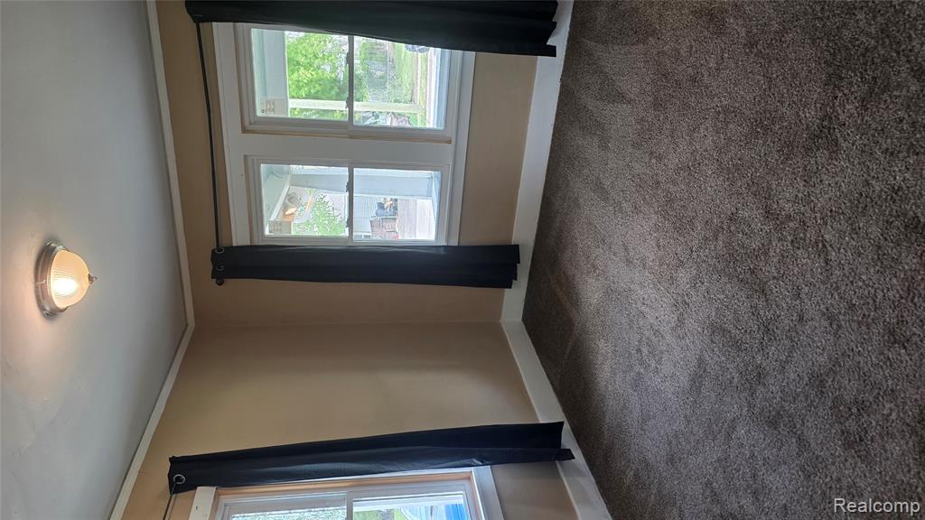 196 Beach Street, Pontiac, MI 48342 — Photo 8