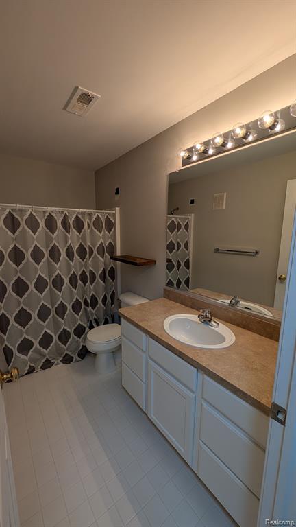 19102 ADDINGTON Drive, Commerce Twp, MI 48390 — Photo 9