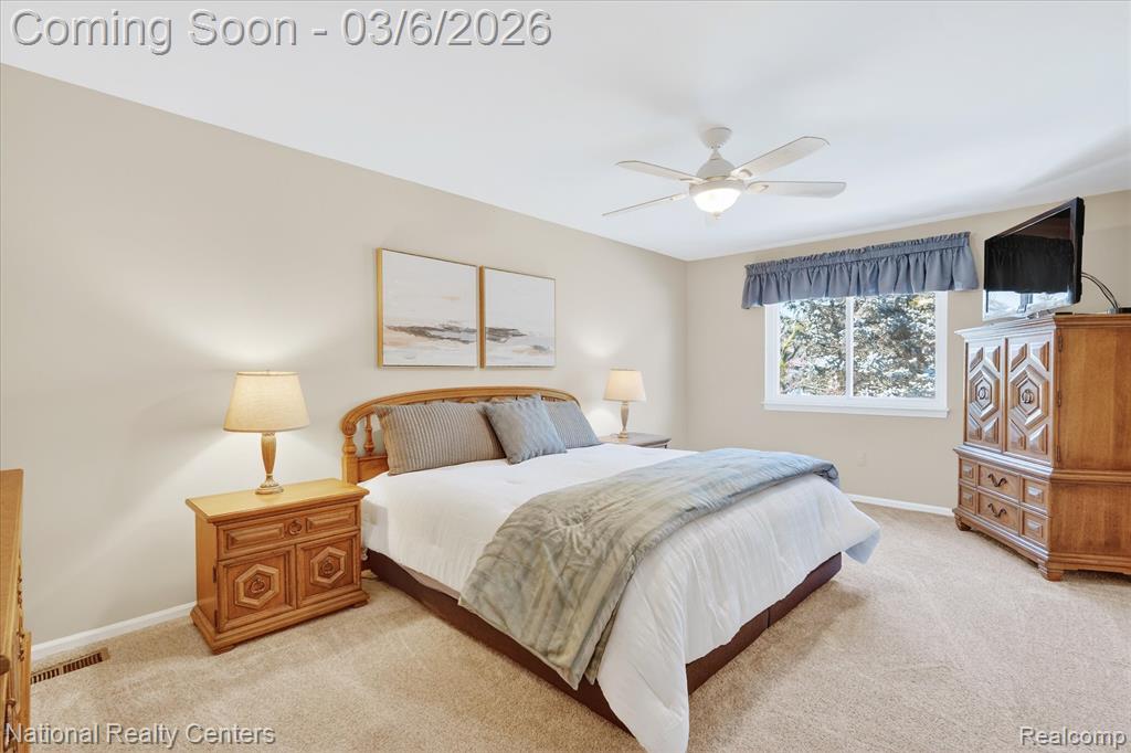 906 Meadowbrook Way, Milford, MI 48381 — Photo 24