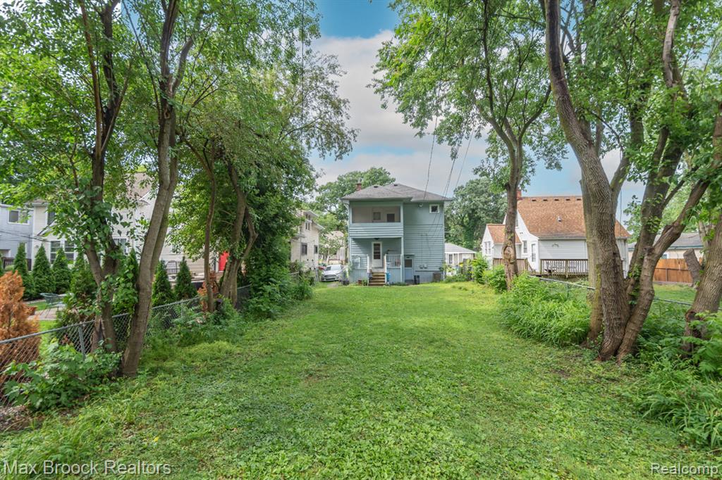 464 E CAMBOURNE Street, Ferndale, MI 48220 — Photo 7